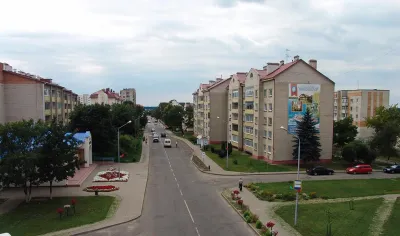 Вуліца Чырвоная ў Лунінцы