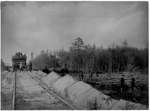 Отсыпка земляного полотна